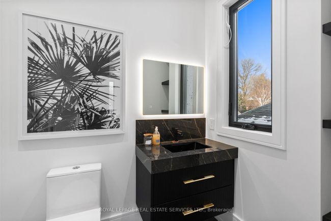 80 Edgecroft Rd, House other with 5 bedrooms, 5 bathrooms and 2 parking in Etobicoke ON | Image 33
