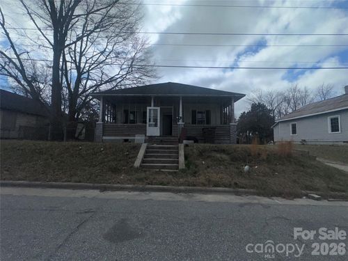 821 Fountain St, Tarboro, NC, 27886-2807 | Card Image