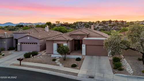 6279 N Via Jaspeada, Tucson, AZ, 85718-3392 | Card Image