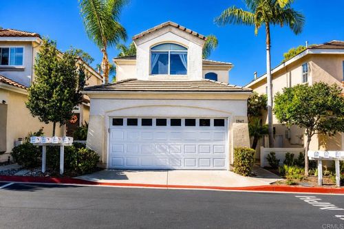 1947 Courage St, Vista, CA, 92081-7024 | Card Image