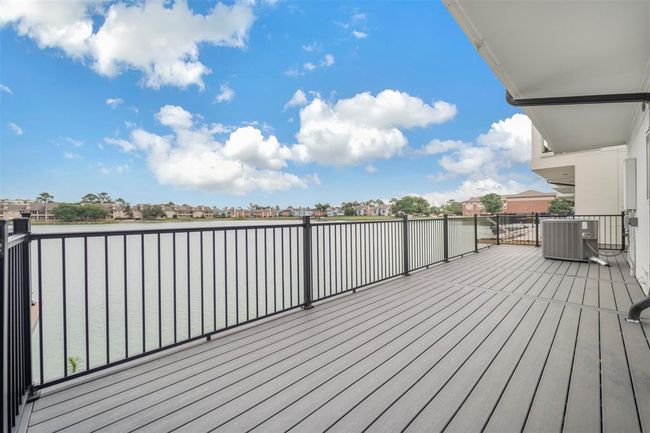 2202 Lakeshore Edge Dr, House other with 3 bedrooms, 5 bathrooms and 2 parking in Houston TX | Image 39
