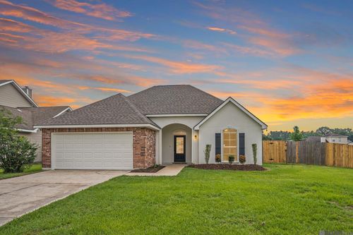 41332 Cherry Hill Dr, Prairieville, LA, 70769-5770 | Card Image