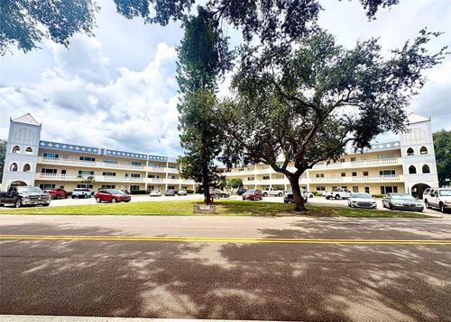 40-2222 Americus Boulevard N, CLEARWATER, FL, 33763 | Card Image