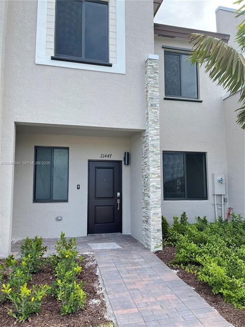 21447 Ne 2nd Pl, Miami, FL, 33179-1005 | Card Image