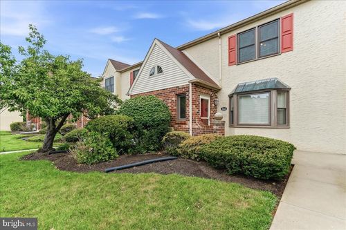 333-333 Norris Hall Ln, West Norriton, PA, 19403-5210 | Card Image