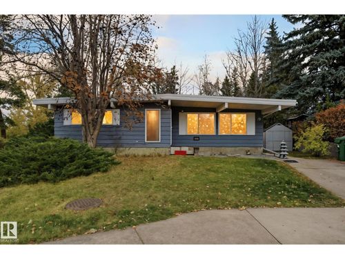 19 Greenbrier Cres, Saint Albert, AB, T8N1A2 | Card Image