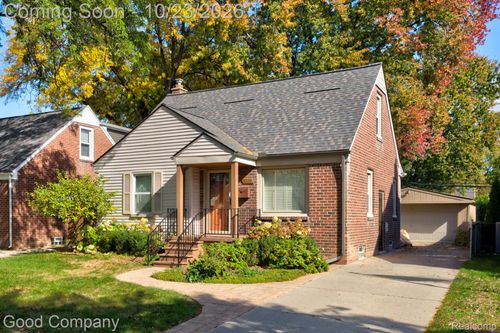 3110 N Blair Ave, Royal Oak, MI, 48073-3521 | Card Image