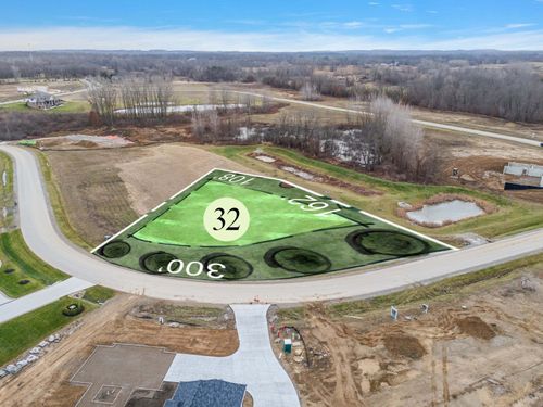 1760 Vista Dr, Oakland, MI, 48363-2721 | Card Image