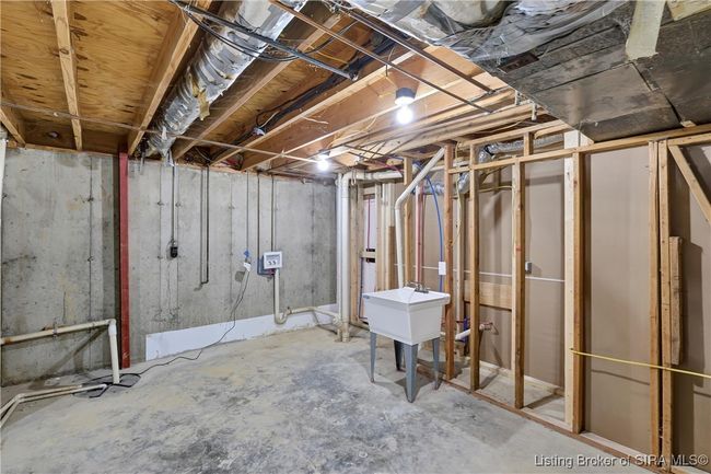 1801 Cliffwood Ct, Home with 4 bedrooms, 3 bathrooms and null parking in New Albany IN | Image 38