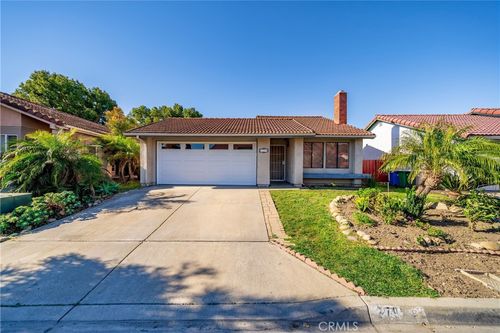 279 Hyacinth Way, Oceanside, CA, 92057-6650 | Card Image