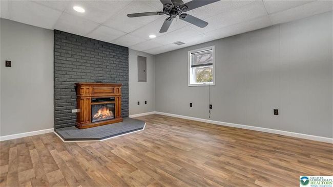 Recreation Room Lower Level | Image 27