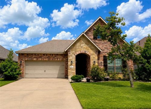 2504 Kinnersley Ln, College Station, TX, 77845-1207 | Card Image