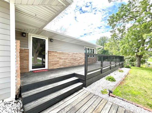 810 4th St, Anita, IA, 50020-1067 | Card Image