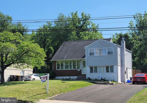 635 W County Line Rd, HATBORO, PA, 19040-1302 | Card Image