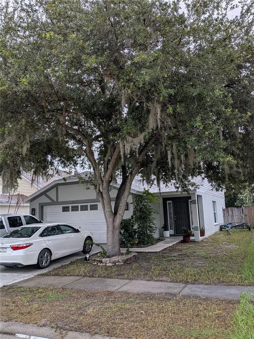 22727 Saint Thomas Cir, LUTZ, FL, 33549-9366 | Card Image