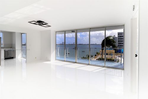 apt-620-7601 E Treasure Dr, North Bay Village, FL, 33141-4339 | Card Image