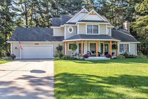 16084 Delta View Drive, Grand Haven Charter Township, MI, 49417 | Card Image