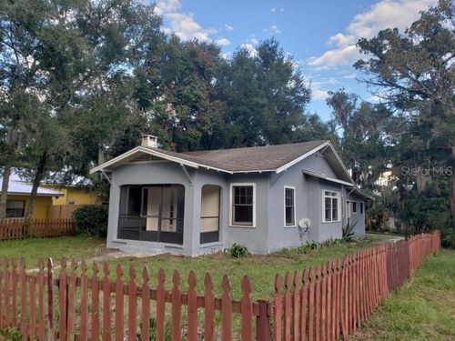 245 S Salisbury Ave, Deland, FL, 32720-5246 | Card Image