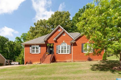 3812 Hazelnut Dr, TRUSSVILLE, AL, 35173-2804 | Card Image