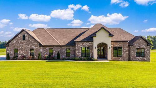 40 Lowell Ln, Greenbrier, AR, 72058-5043 | Card Image