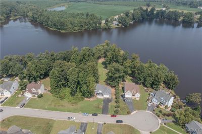 22120 Lake Jordan Landing, House other with 3 bedrooms, 2 bathrooms and null parking in Dinwiddie VA | Image 3