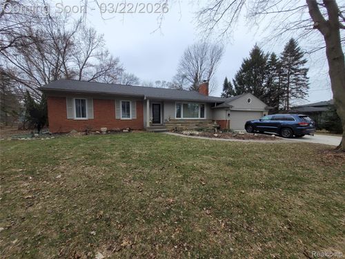 24500 Tudor Ln, Franklin, MI, 48025-1665 | Card Image