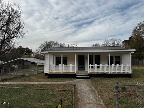 823 N Taylor St, Wake Forest, NC, 27587-2238 | Card Image