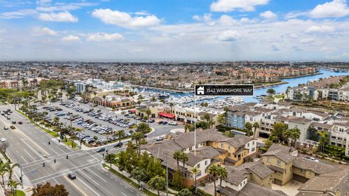 1542 Windshore Way, Oxnard, CA, 93035 | Card Image