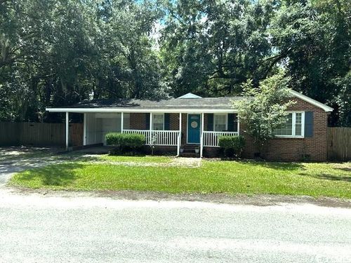 705 Fogel St, Georgetown, SC, 29440-4441 | Card Image
