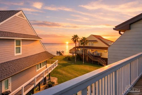 113 Bayshore Dr, Pensacola, FL, 32507-3583 | Card Image