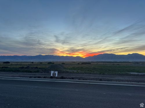 69-847 W 50 N, Mendon, UT, 84325 | Card Image