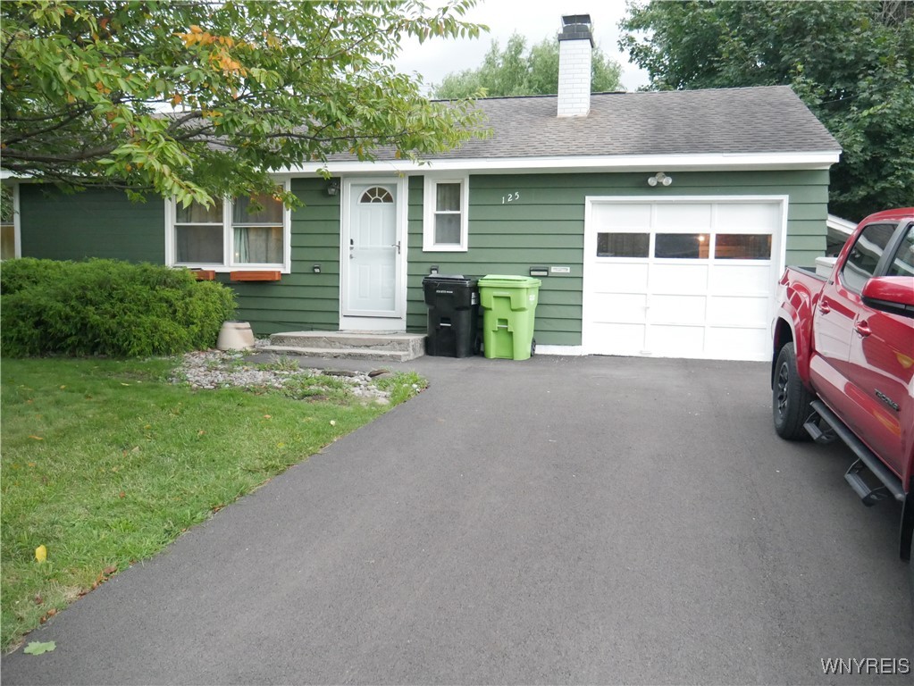 Plymouth Ave, Syracuse, NY 13211