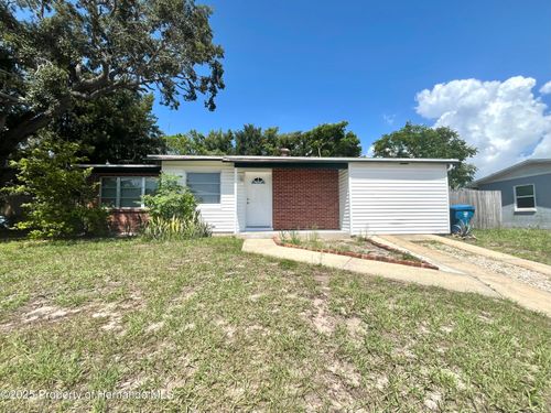 1032 Marlow Ave, SPRING HILL, FL, 34606-5852 | Card Image