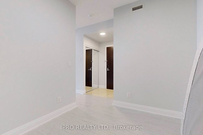 1507 - 20 N Park Rd, Condo with 2 bedrooms, 2 bathrooms and 1 parking in Vaughan ON | Image 13
