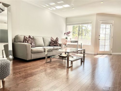 197 Via Colinas, Westlake Village, CA, 91362-5002 | Card Image
