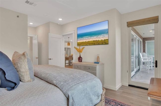 106 - 630 W Center Sq, Condo with 3 bedrooms, 2 bathrooms and 2 parking in Port Aransas TX | Image 18