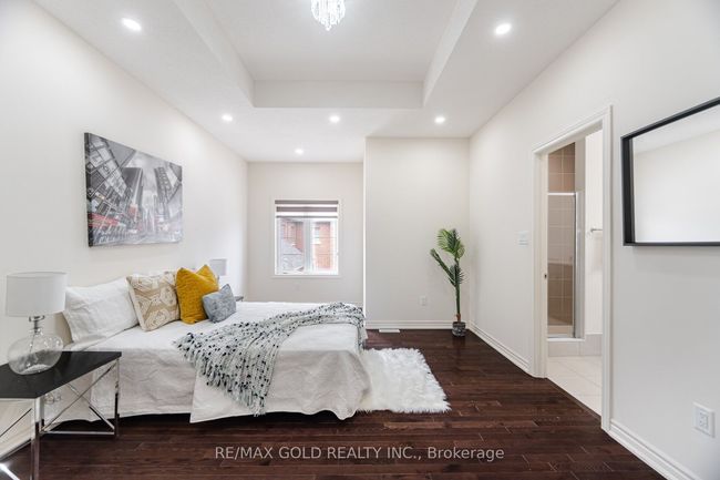50 Block Rd, House attached with 4 bedrooms, 3 bathrooms and 1 parking in Brampton ON | Image 20