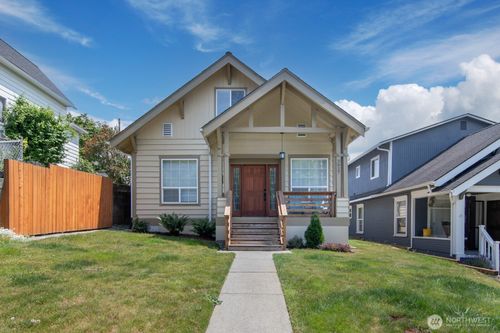 3827 Wetmore Avenue, Everett, WA, 98201 | Card Image