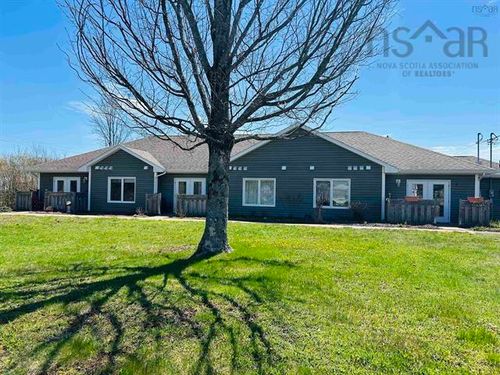 88 Main, Tatamagouche, NS, B0K1V0 | Card Image