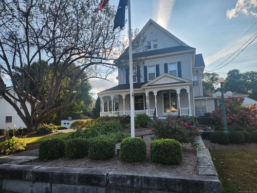 apt-e-132 W Main St, Stafford Springs, CT, 06076-1026 | Card Image