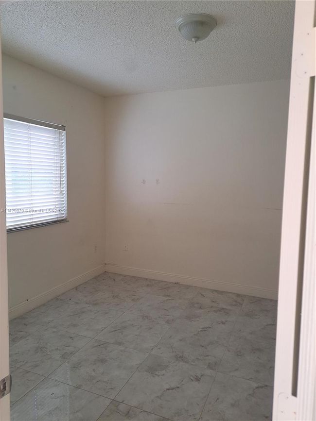 APT-117 - 7085 Nova Dr, Condo with 3 bedrooms, 2 bathrooms and null parking in Davie FL | Image 16