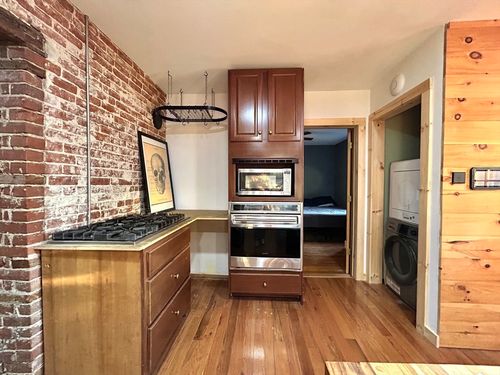 2-8 Unity St, Turners Falls, MA, 01376-1340 | Card Image