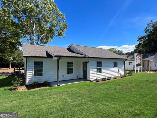 5956 Moon Dr, Lula, GA, 30554-3132 | Card Image