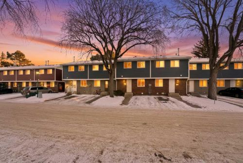 81-5935 63 Street, Red Deer, AB, T4N6C1 | Card Image