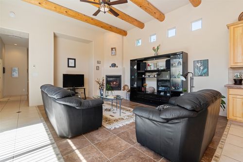 15 Cimarron Pass, Santa Fe, NM, 87508-1448 | Card Image