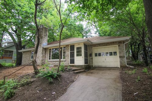 1305 E Johnson St, Madison, WI, 53703-1707 | Card Image