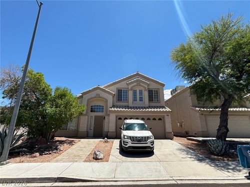 7909 Constantinople Ave, Las Vegas, NV, 89129-5585 | Card Image