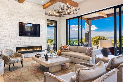 19 Camino Alazan, Santa Fe, NM, 87506 | Card Image