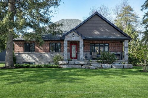 389 Clarendon Drive, Hamilton, ON, L9G2Z1 | Card Image