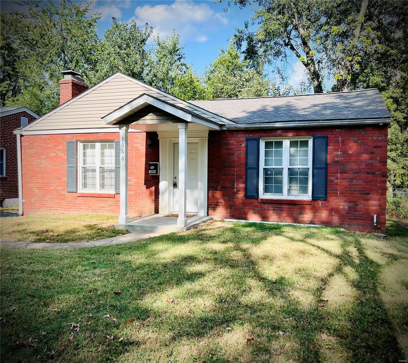 Mona Dr, Saint Louis, MO 63130